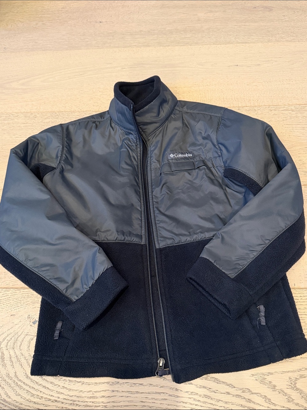 Kids Columbia Gray and Black Jacket